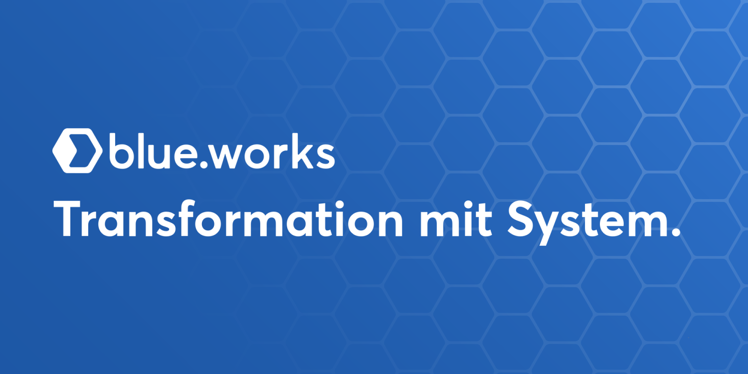 White 'blue.works' logo and the slogan 'Transformation mit System.' on a blue hex-grid background.